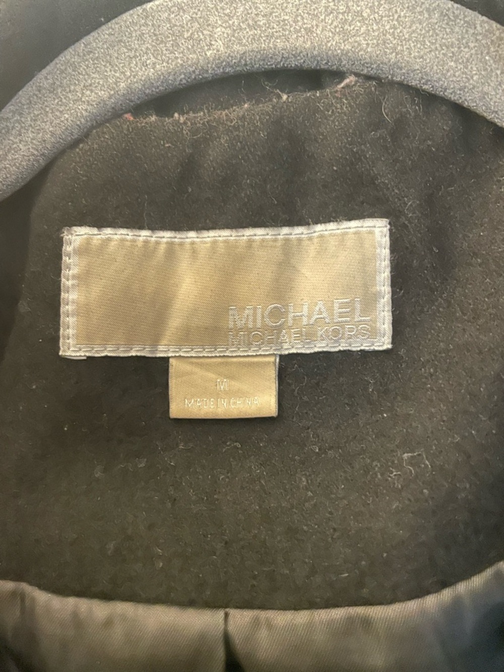Black Hooded Toggle Coat - Women's Classic Winter Jacket Michael Kors size M - Picture 3 of 3